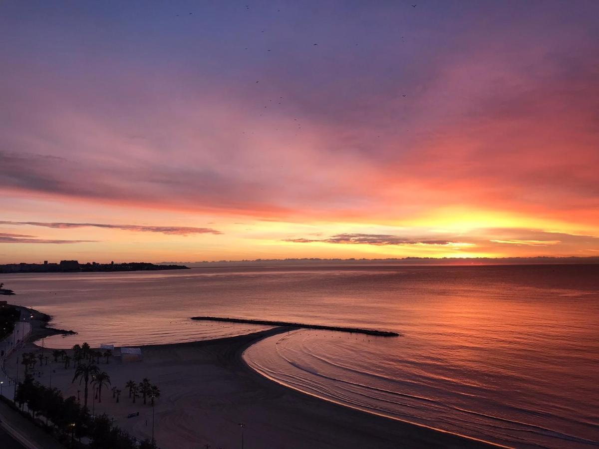Apartamento Con Vistas Al Mar Primera Linea De Playa Del Postiguet アリカンテ エクステリア 写真