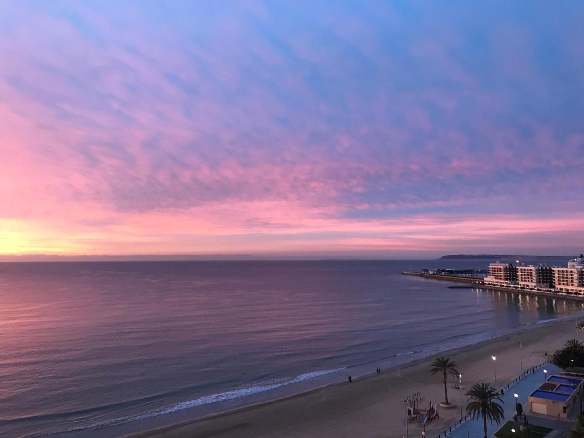 Apartamento Con Vistas Al Mar Primera Linea De Playa Del Postiguet アリカンテ エクステリア 写真