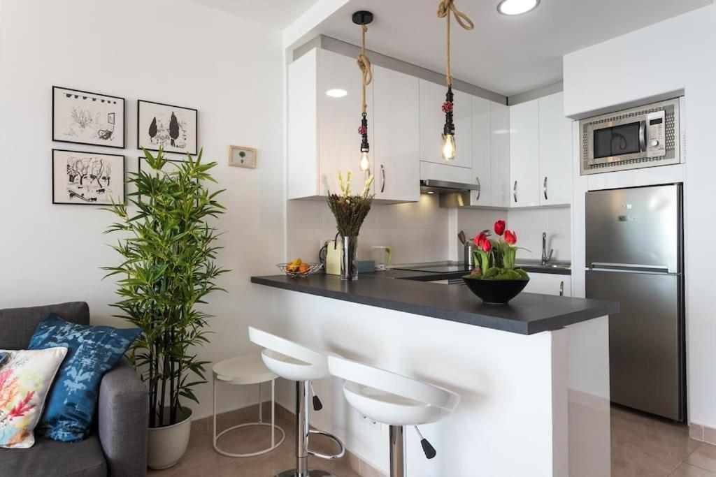 Apartamento Con Vistas Al Mar Primera Linea De Playa Del Postiguet アリカンテ エクステリア 写真