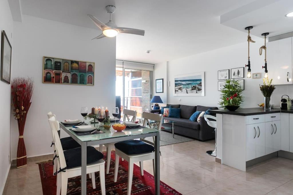 Apartamento Con Vistas Al Mar Primera Linea De Playa Del Postiguet アリカンテ エクステリア 写真