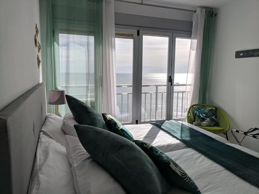 Apartamento Con Vistas Al Mar Primera Linea De Playa Del Postiguet アリカンテ エクステリア 写真