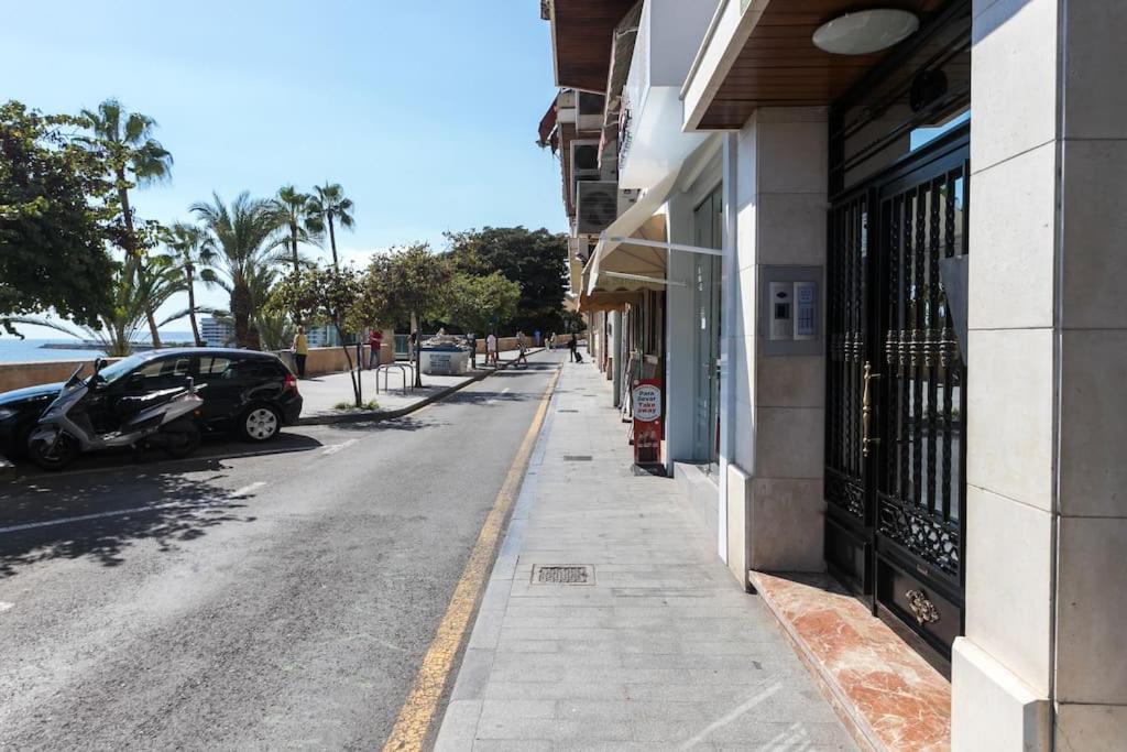 Apartamento Con Vistas Al Mar Primera Linea De Playa Del Postiguet アリカンテ エクステリア 写真