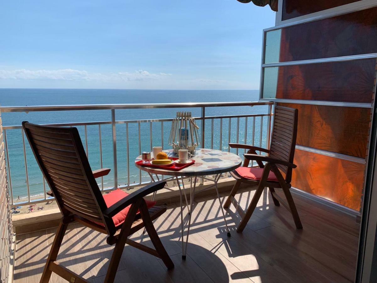 Apartamento Con Vistas Al Mar Primera Linea De Playa Del Postiguet アリカンテ エクステリア 写真